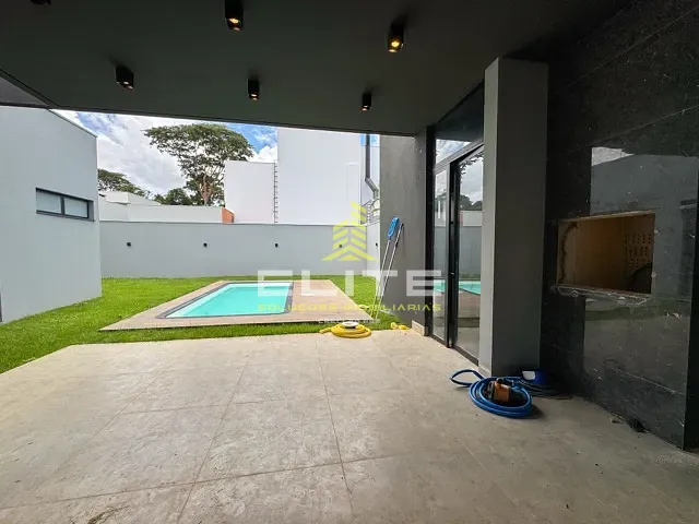 Casa com 412m², à venda, no bairro Florais da Mata em Sorriso