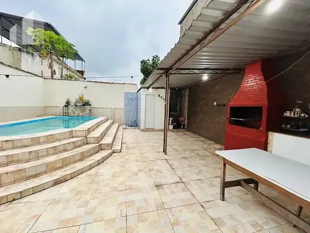 Casa com 87m² 3 quartos e 2 banheiros, à venda, no bairro Santa Eugênia em Nova Iguaçu
