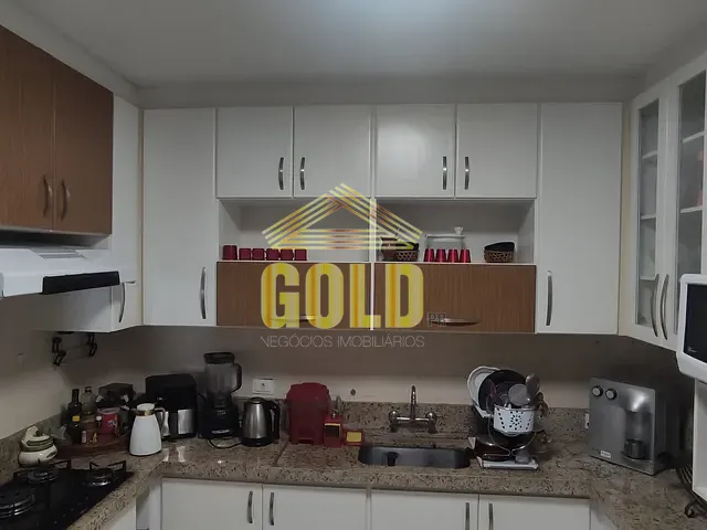 Casa com 360m² 3 quartos e 3 banheiros, à venda, no bairro San Fernando em Londrina