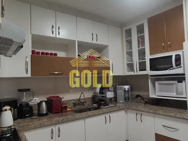 Casa com 360m² 3 quartos e 3 banheiros, à venda, no bairro San Fernando em Londrina