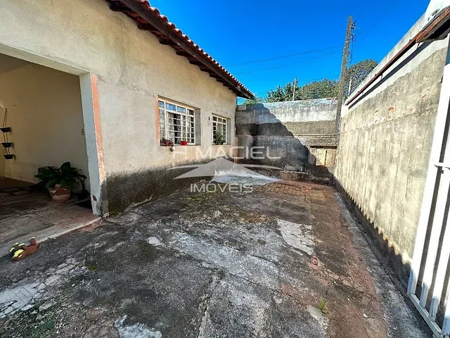 Casa com 350m² 3 quartos e 1 banheiro, à venda, no bairro Jardim Eulina em Campinas