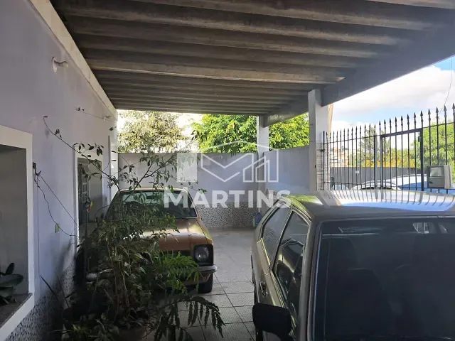 Casa com 365m² 5 quartos e 2 banheiros, à venda, no bairro Vila Pirajussara em São Paulo