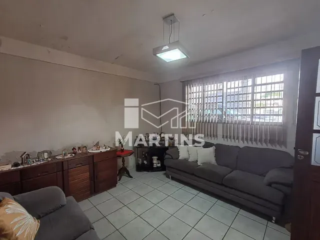 Casa com 365m² 5 quartos e 2 banheiros, à venda, no bairro Vila Pirajussara em São Paulo
