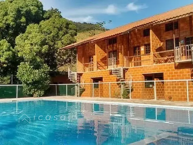 Casa com 70m² 3 quartos e 1 banheiro, à venda, no bairro Maranduba em Ubatuba