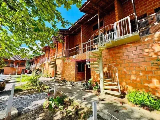 Casa com 70m² 3 quartos e 1 banheiro, à venda, no bairro Maranduba em Ubatuba