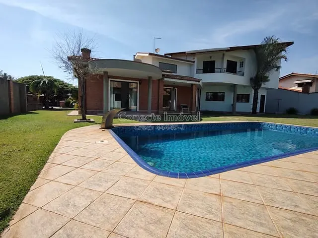 Casa com 1013m² 4 quartos e 6 banheiros, à venda, no bairro Palm Park em Holambra