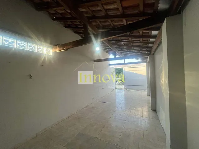 Casa com 140m² 3 quartos e 2 banheiros, à venda, no bairro Jardim Casa Branca em Caraguatatuba