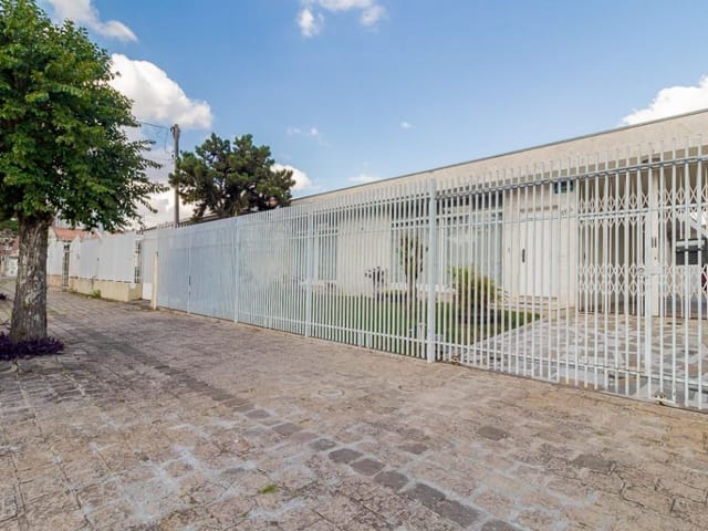 Casa com 476m² 3 quartos e 4 banheiros, para alugar, no bairro Jardim Botânico em Curitiba