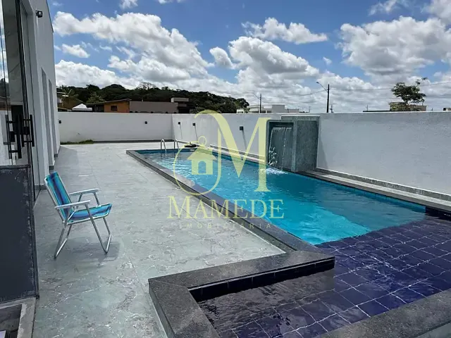 Casa 3 quartos e 4 banheiros, à venda, no bairro Água Boa (Outeiro) em Belém