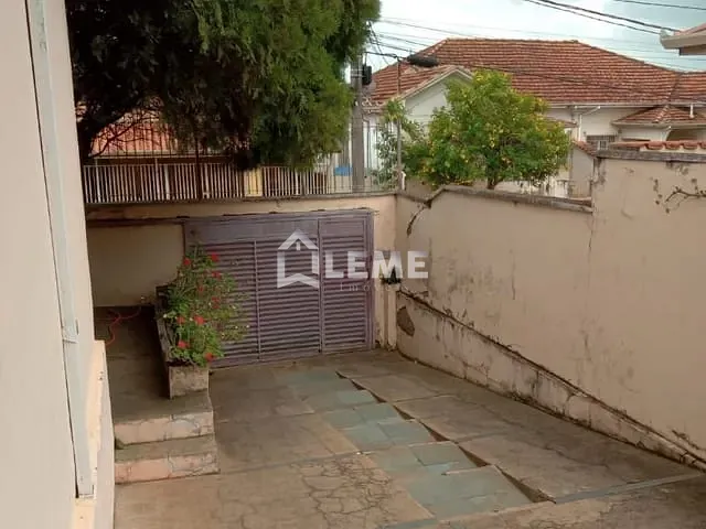 Casa com 475m² 3 quartos e 1 banheiro, à venda, no bairro Centro em Mococa