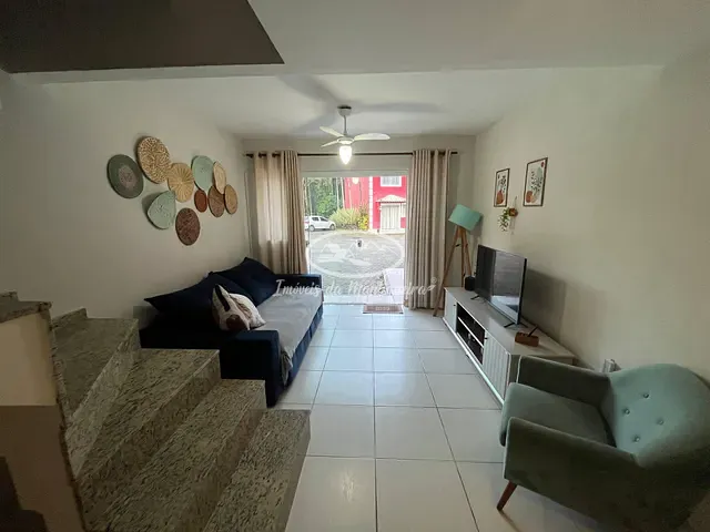 Casa 2 quartos e 2 banheiros, à venda, no bairro Côrrego Frio (Penedo) em Itatiaia