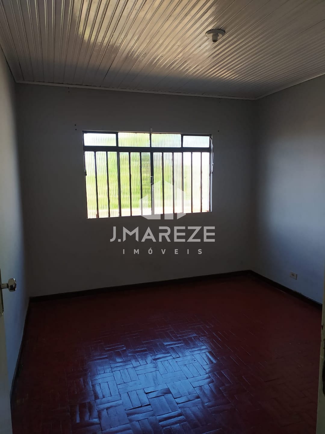 Casa à venda com 2 quartos, 60m² - Foto 8