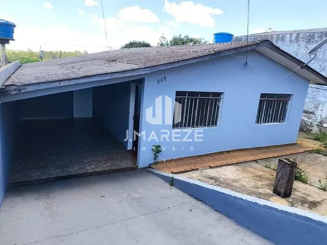 Casa com 520m² 2 quartos e 1 banheiro, à venda, no bairro Vila Nova em Apucarana