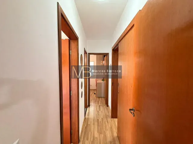 Casa com 227m² 3 quartos e 3 banheiros, à venda, no bairro Chácaras Mussahiro em Londrina
