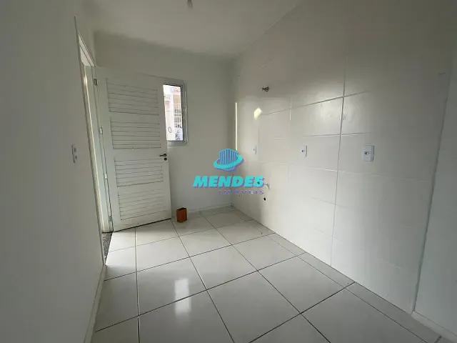 Casa com 50m² 1 quarto e 1 banheiro, para alugar, no bairro Parque Itália em Gravataí