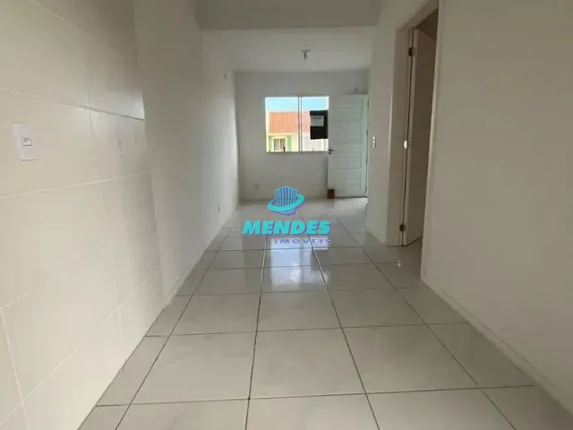 Casa com 50m² 1 quarto e 1 banheiro, para alugar, no bairro Parque Itália em Gravataí