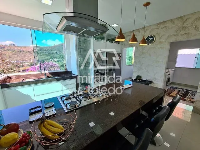 Casa com 280m² 3 quartos e 4 banheiros, à venda, no bairro Jardim Itapemirim em Cachoeiro De Itapemirim