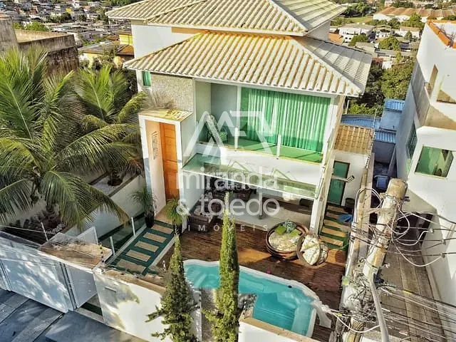 Casa com 280m² 3 quartos e 4 banheiros, à venda, no bairro Jardim Itapemirim em Cachoeiro De Itapemirim