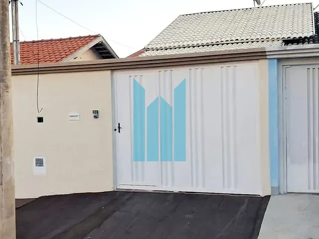 Casa 2 quartos e 1 banheiro, à venda, no bairro Santa Teresa em Poços de Caldas
