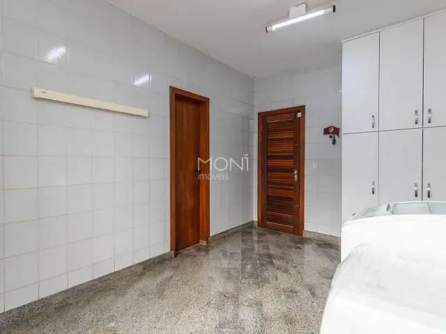 Casa 4 quartos e 6 banheiros, à venda, no bairro Setor de Habitações Individuais Norte em Brasília