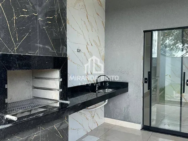 Casa com 252m² 3 quartos e 2 banheiros, à venda, no bairro Vila Oliveira em Aparecida de Goiânia