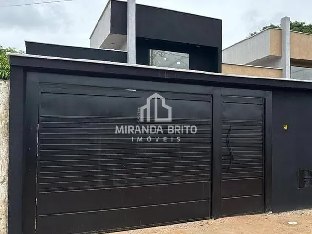 Casa com 252m² 3 quartos e 2 banheiros, à venda, no bairro Vila Oliveira em Aparecida de Goiânia