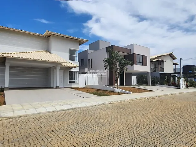 Casa com 360m² 4 quartos e 3 banheiros, à venda, no bairro Boa Vista em Vitória da Conquista
