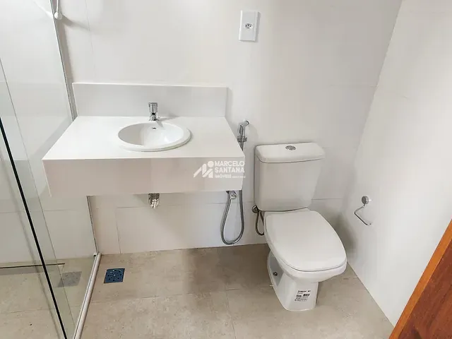 Casa com 360m² 4 quartos e 3 banheiros, à venda, no bairro Boa Vista em Vitória da Conquista