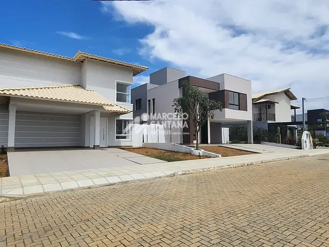 Casa com 360m² 4 quartos e 3 banheiros, à venda, no bairro Boa Vista em Vitória da Conquista