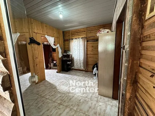 Casa com 360m² 2 quartos e 2 banheiros, à venda, no bairro Conquista em Balneário Barra do Sul