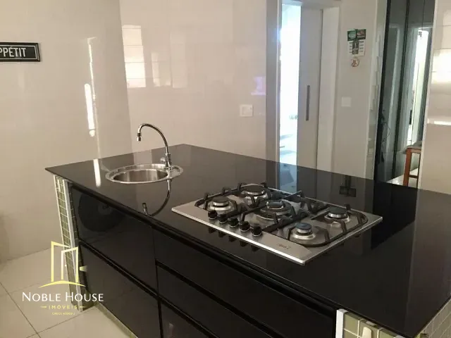 Casa 3 quartos e 5 banheiros, à venda, no bairro Villaggio Capríccio em Louveira