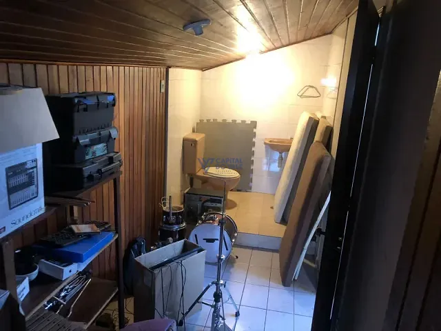 Casa com 250m² 3 quartos e 3 banheiros, à venda, no bairro Vila Nair em São José dos Campos