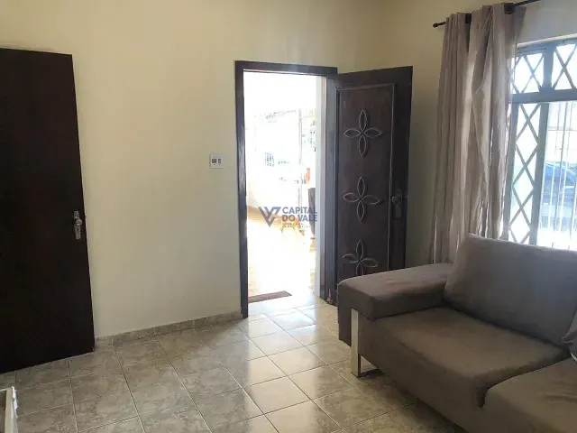 Casa com 250m² 3 quartos e 3 banheiros, à venda, no bairro Vila Nair em São José dos Campos