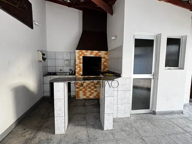 Casa 5 quartos e 3 banheiros, à venda, no bairro Balneário Atami em Pontal do Paraná