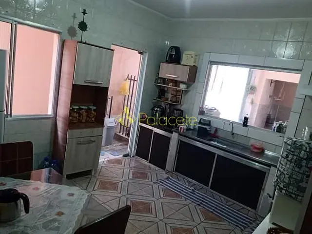 Casa com 125m² 3 quartos e 3 banheiros, à venda, no bairro Residencial Mombaça em Pindamonhangaba