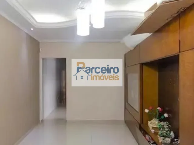Casa 2 quartos e 1 banheiro, à venda, no bairro Limoeiro em São Paulo