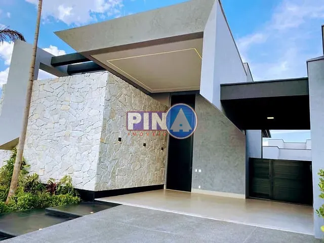 Casa com 444m² 3 quartos e 5 banheiros, à venda, no bairro Fazenda Vau das Pombas em Goiânia