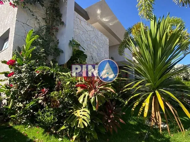 Casa com 444m² 3 quartos e 5 banheiros, à venda, no bairro Fazenda Vau das Pombas em Goiânia