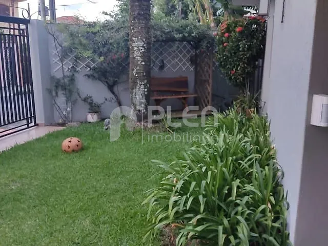 Casa 3 quartos e 3 banheiros, à venda, no bairro Jardim Leonor Mendes de Barros em São Paulo