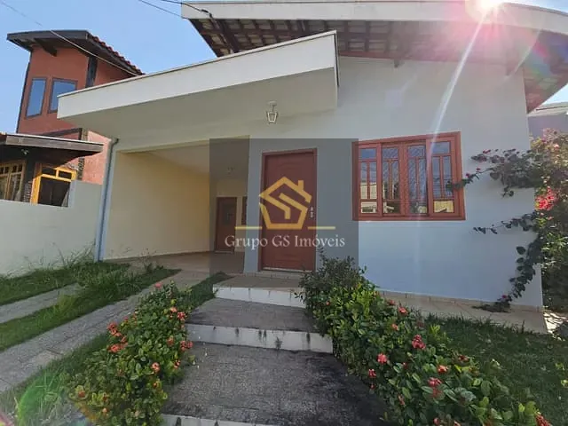 Casa com 250m² 3 quartos e 2 banheiros, à venda, no bairro Pinheirinho em Vinhedo