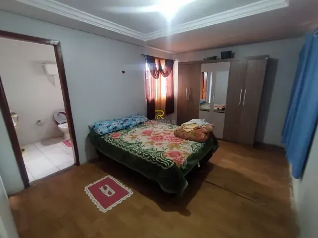 Casa com 210m² 3 quartos e 1 banheiro, à venda, no bairro Núcleo Habitacional 2000 em Guarapuava