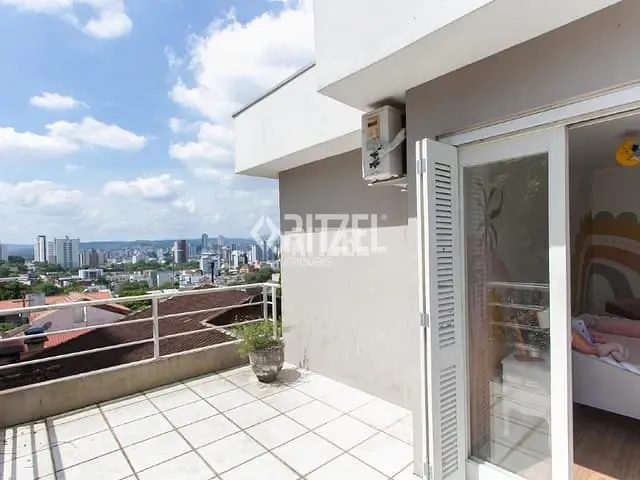 Casa com 331m² 3 quartos e 4 banheiros, à venda, no bairro Ideal em Novo Hamburgo