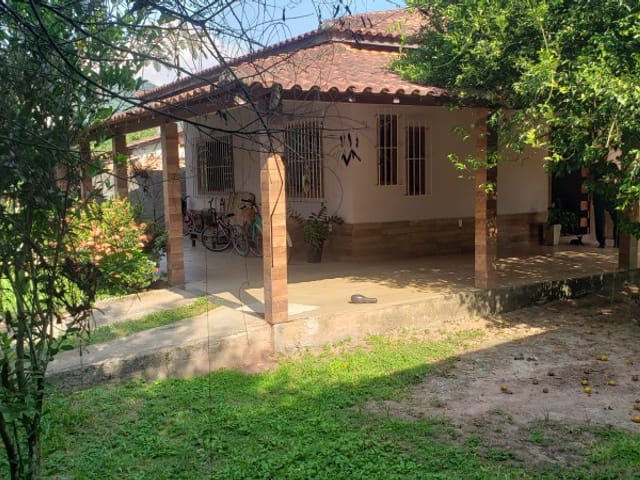Foto do Casa - Casa à venda, composta de 3 quartos sendo 1 suíte, churrasqueira, ótimo quintal, localizada na Cidade Jardim Guapimirim, Guapimirim, RJ | Sansil Imóveis