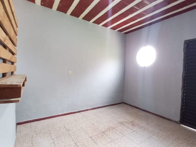 Foto do Casa - Casa com 1 quartos para alugar - Barreto - Niterói/RJ | SelfSpin