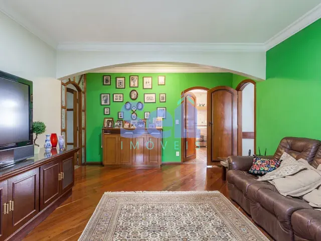 Casa com 367m² 4 quartos e 4 banheiros, à venda, no bairro Alphaville Residencial Um em Barueri