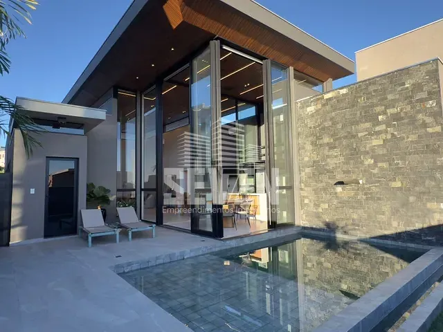 Casa com 519m² 4 quartos e 1 banheiro, à venda, no bairro Vila Aviaçao em Bauru