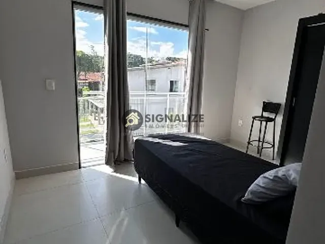 Casa 2 quartos e 3 banheiros, à venda, no bairro Peró em Cabo Frio