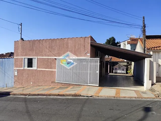 Casa com 225m² 2 quartos e 2 banheiros, à venda, no bairro Vila Alves em Jacarezinho