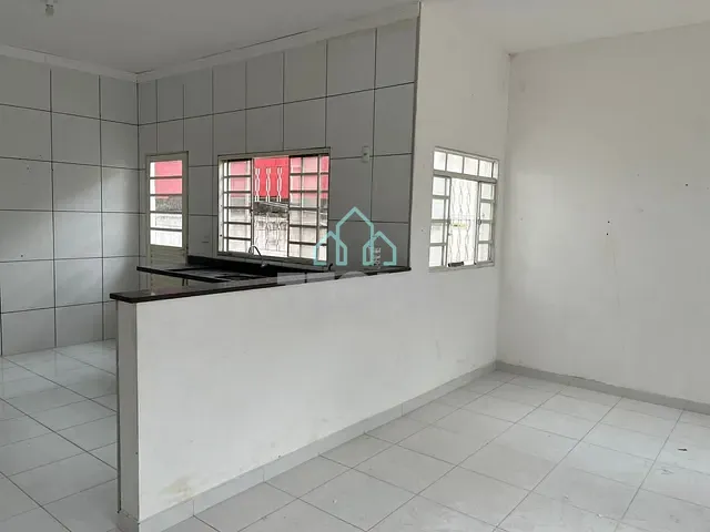 Casa com 135m² 2 quartos e 2 banheiros, à venda, no bairro Jardim Continental II em Taubaté