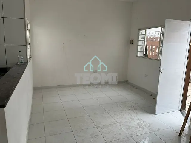 Casa com 135m² 2 quartos e 2 banheiros, à venda, no bairro Jardim Continental II em Taubaté